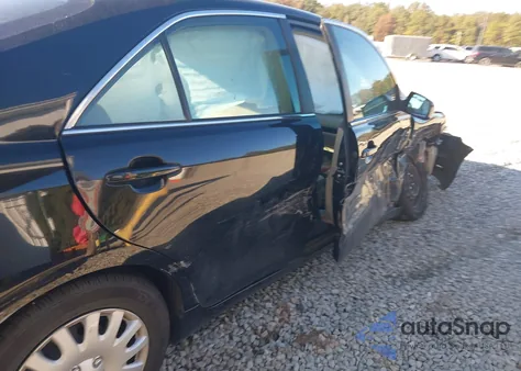 2011 Toyota Camry из США, поврежденный, VIN 4T1BF3EKXBU675008